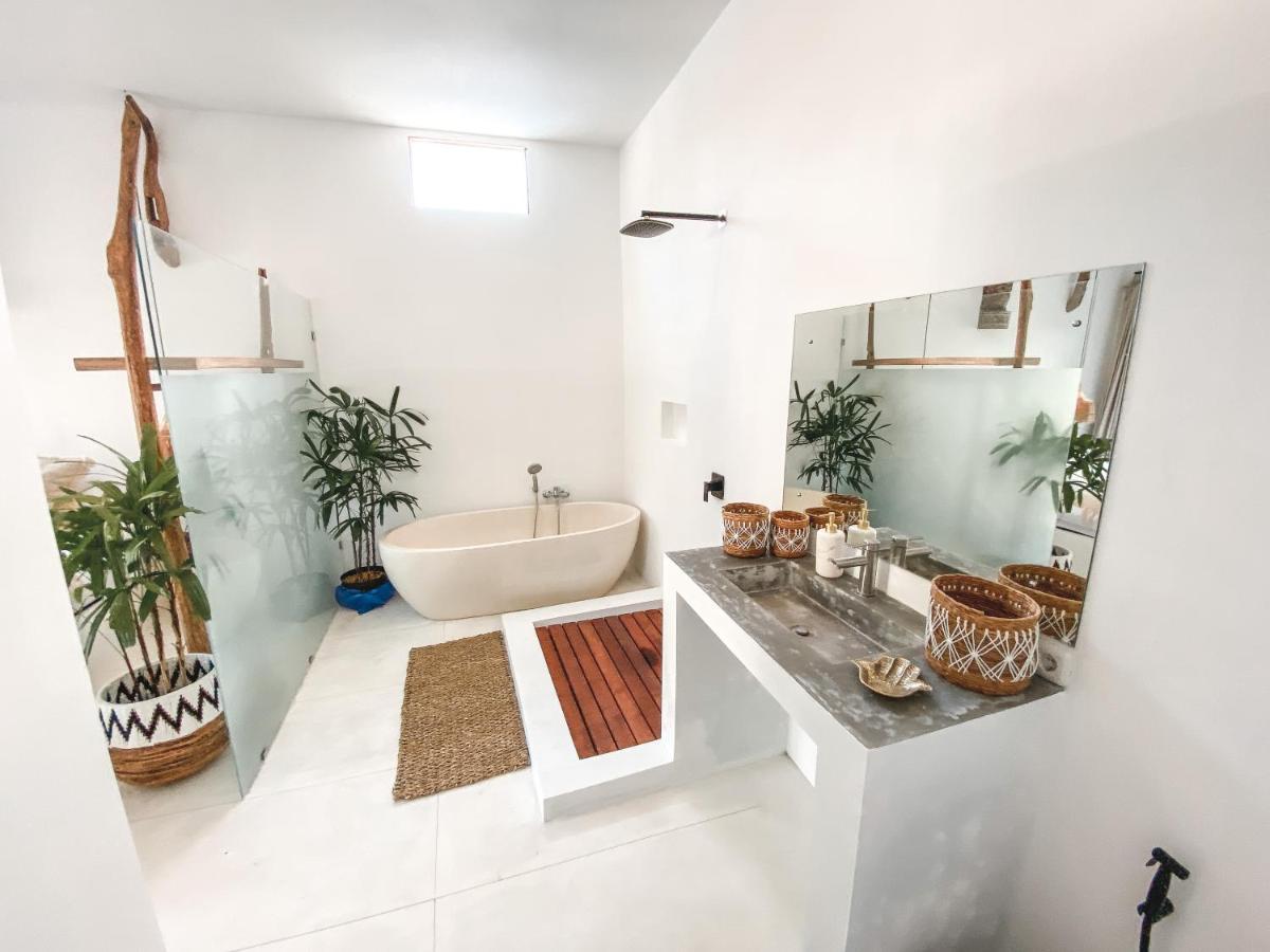Villa Uma & Amu - Modern Design Kuta  Eksteriør billede